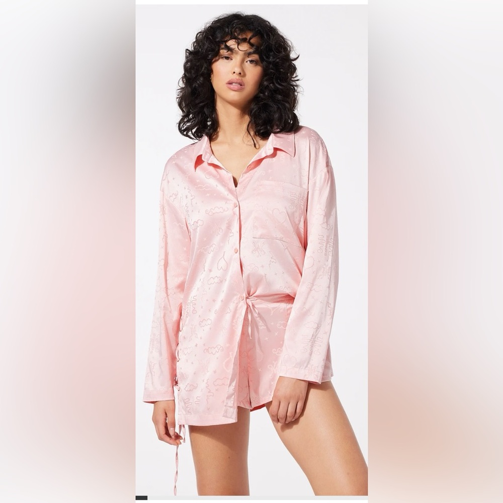 Savage Fenty HEAVENLY SATIN SLEEP SHIRT Size Large